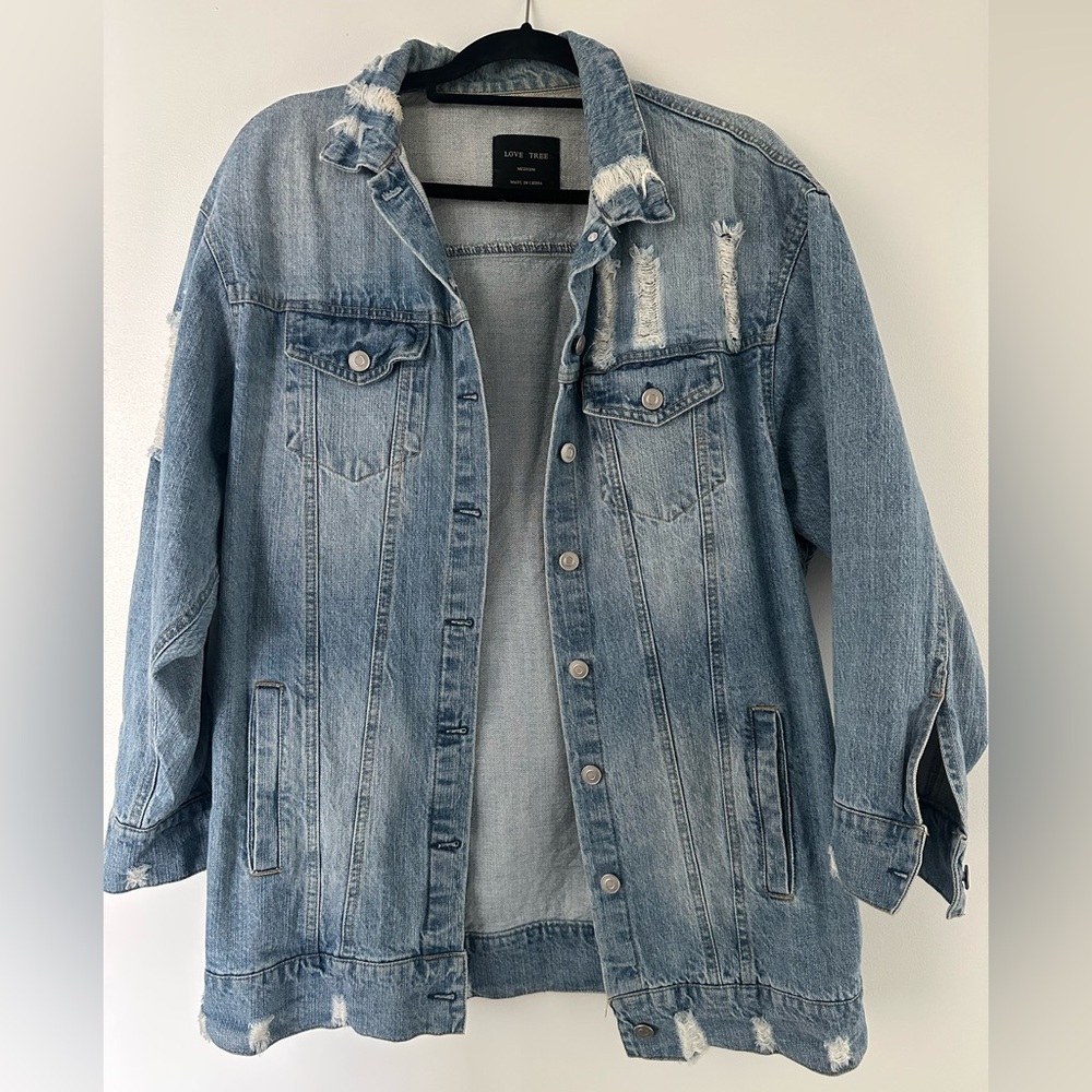 Love Tree Denim Jacket. Size: M.